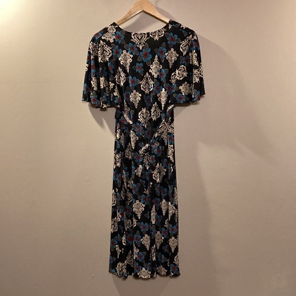 High Waisted Dress - Picture 6 of 9